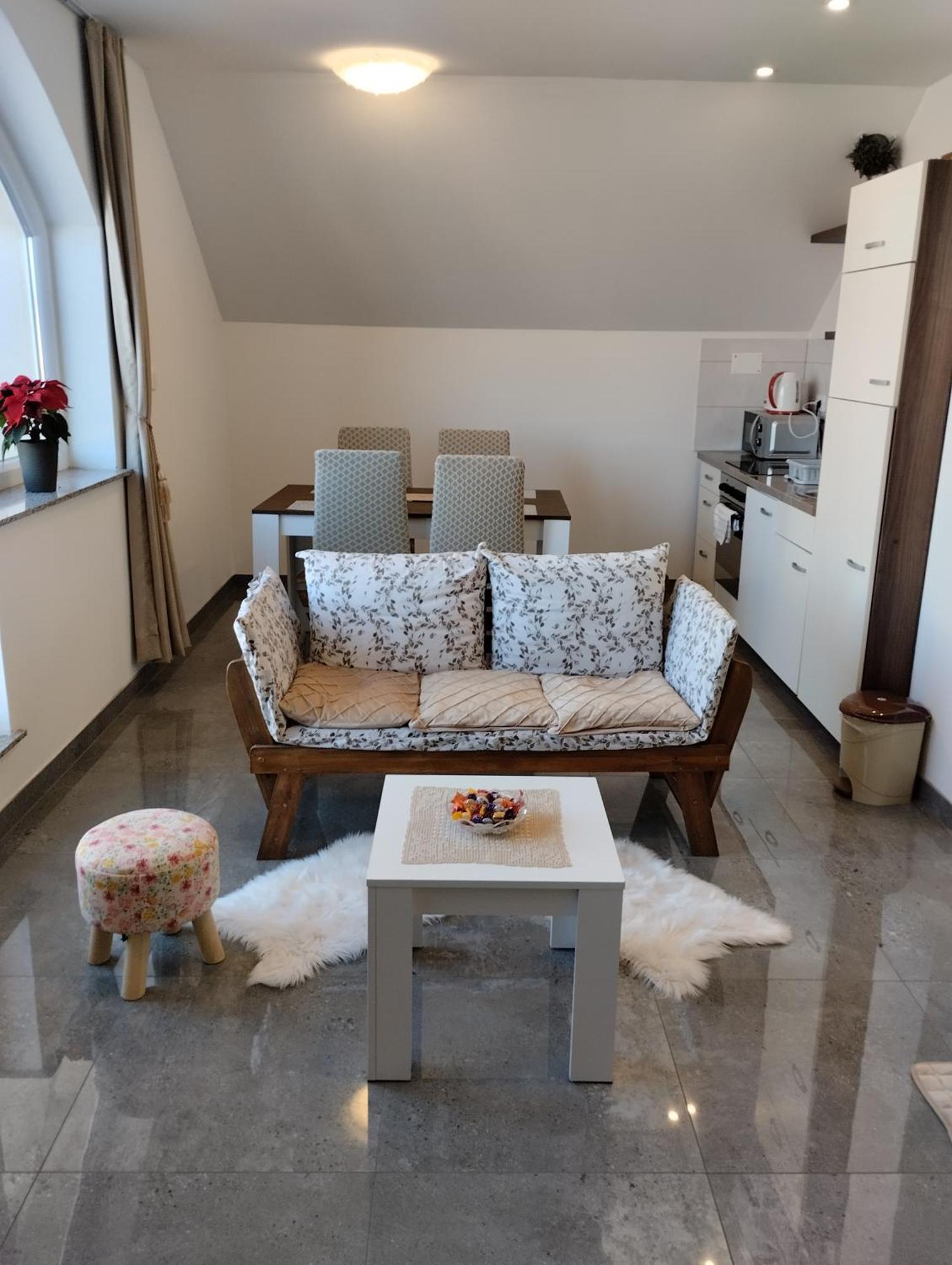 Apartma Azurre Постойна Экстерьер фото
